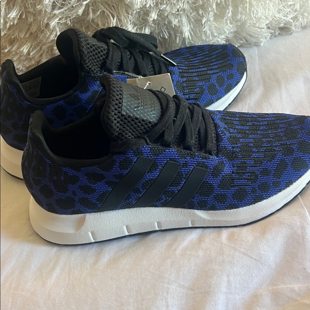 adidas Women's Black and Blue Athletic Sneakers - Picture 3 of 7